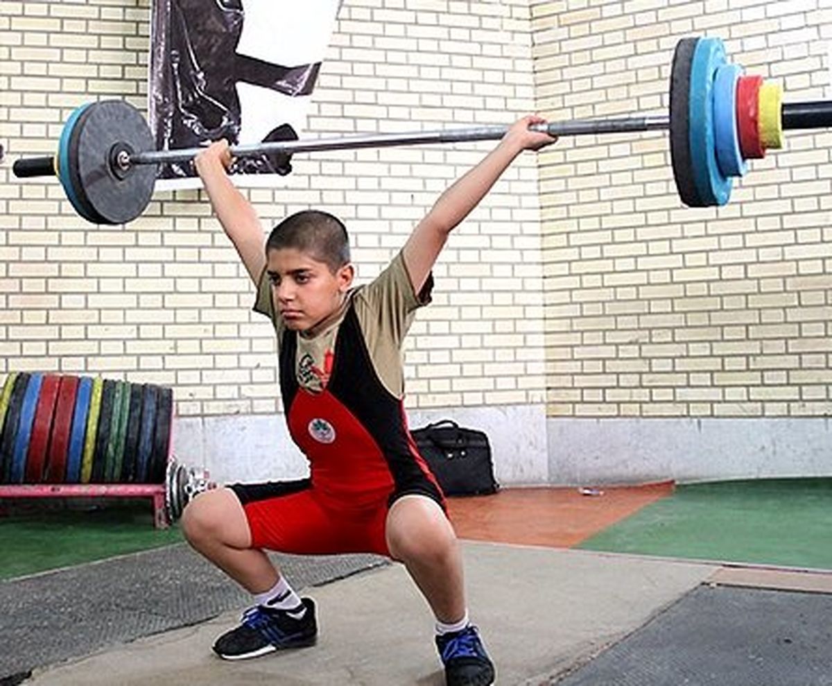 ورزشهای قدرتی قبل از ۹سالگی سبب تاخیر در صفحات رشد کودک می‌شود