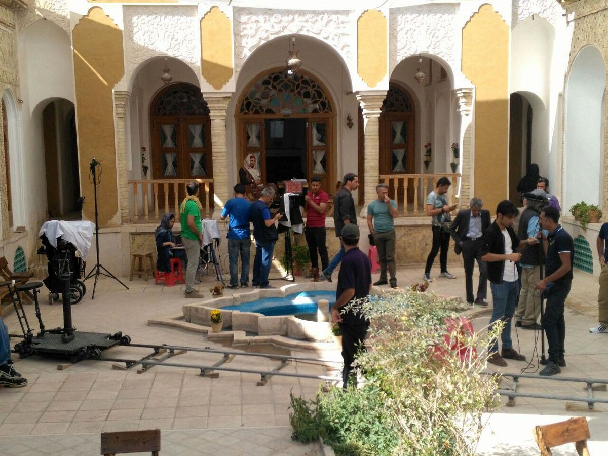 سریال «خاک گرم» در کرمان کلید خورد