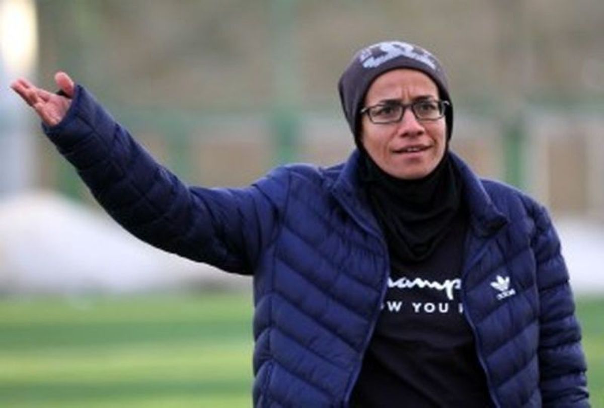 مربی تیم فوتبال زیر۱۹ سال زنان ایران: شناختی از لائوس نداریم