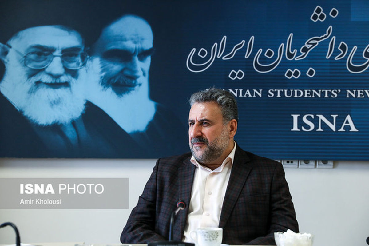 فلاحت‌پیشه: مشکلی برای مراودات سرمایه‌گذاران خارجی به ایران به وجود نمی‌آید