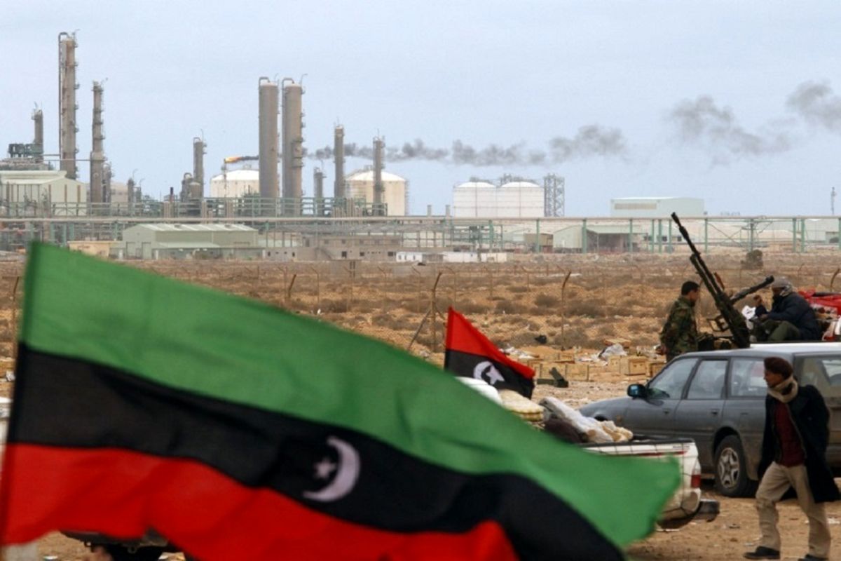 لیبی، معافیت از کاهش تولید نفت را خواستار شد