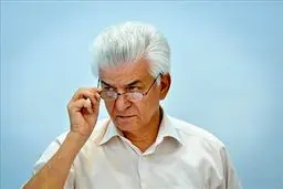 اکنون هم تحریم خارجی هستیم هم داخلی