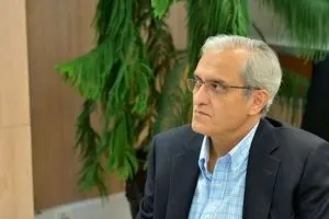 سیاستگذاری‌های دولت تورم را غیر قابل مهار کرده/ دولت با پرداخت نکردن بدهی‌هایش پایه پولی را افزایش داد