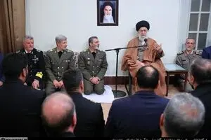 دشمن نباید جرئت تهدید ملت ایران را هم داشته باشد