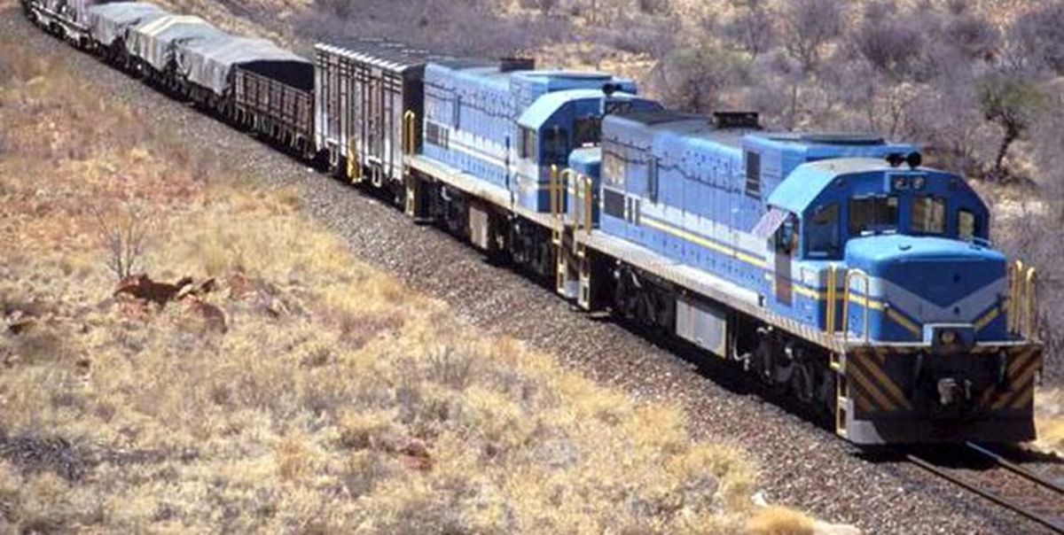 راه‌اندازی قطار کانتینری-ترکیبی از چین به شیراز