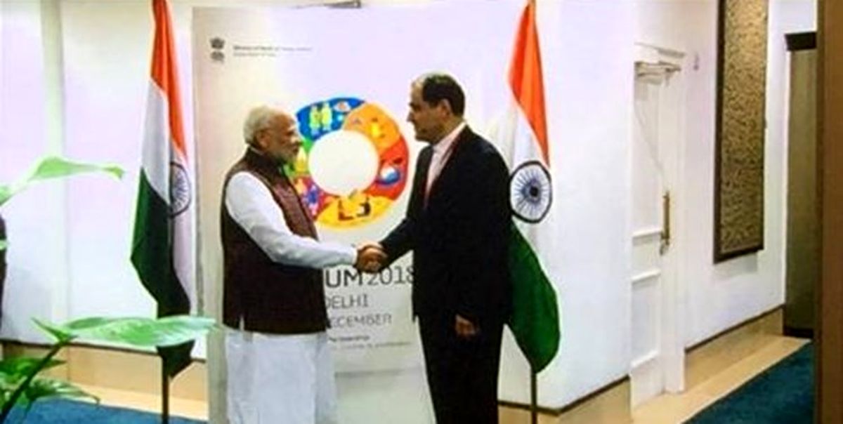 دیدار وزیر بهداشت با نخست وزیر هندوستان