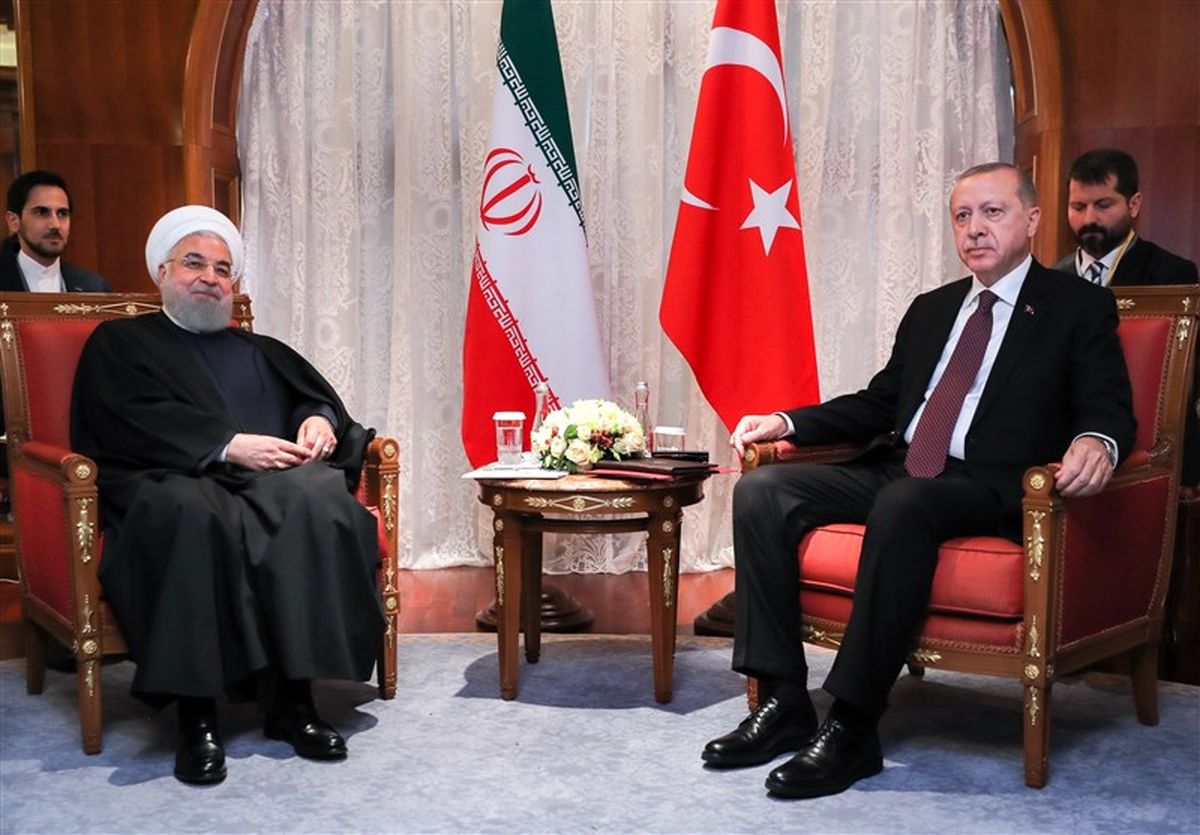 واکنش روحانی به نشست ورشو: در حال توطئه برای منطقه هستند