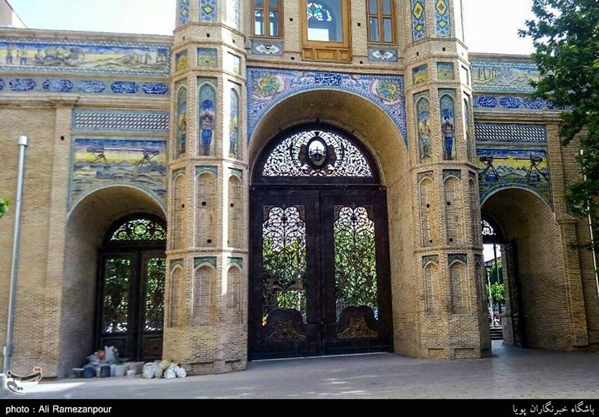 استقبال از راه اندازی نقاره خانه تهران / نجواهای آیینی بر "سردر باغ ملی"