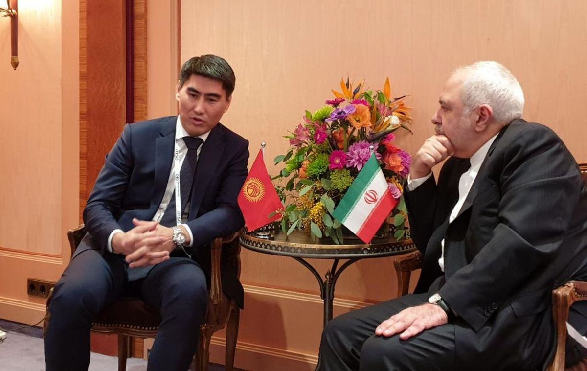 وزیر امور خارجه قرقیزستان با ظریف دیدار و گفت وگو کرد