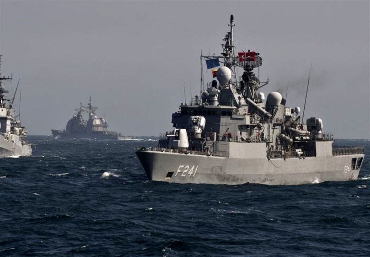 نیروی دریایی روسیه: تحرکات ناوشکن آمریکایی را زیر نظر داریم