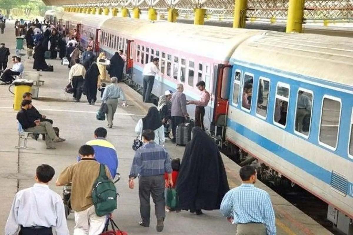 اولویت دادن به قطارهای باری باعث تأخیر قطارهای مسافری می‌شود