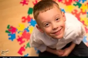 چرا باید تاخیر گفتار کودک را جدی گرفت/تاثیر دیر حرف زدن والدین در کودکی بر روی فرزندان