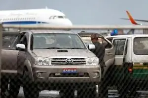 سقوط مرگبار بالگرد وزیر گردشگری 