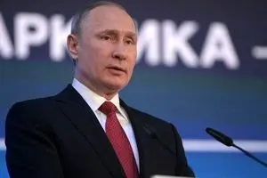 پوتین: به دنبال تشکیل تیم‌هایی برای عادی سازی اوضاع سوریه هستیم