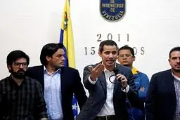 گوایدو خواستار تشدید تحریم ها علیه دولت مادورو شد