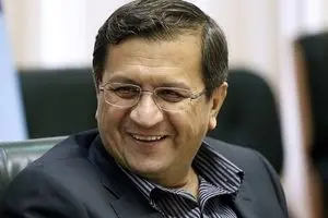 همتی: با ادغام ۶ بانک​​ خدمت به مردم مختل نمی‌شود