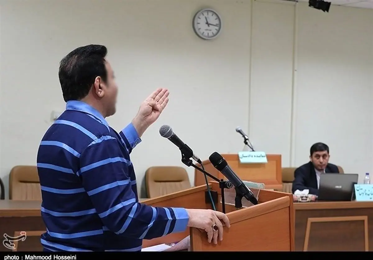 وکیل موسوی‌نژاد مدعی ارعاب موکلش توسط هدایتی شد