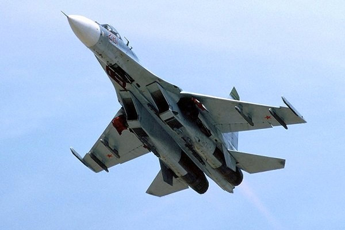 حمله هوایی روسیه به انبار سلاح تروریست ها در ادلب سوریه