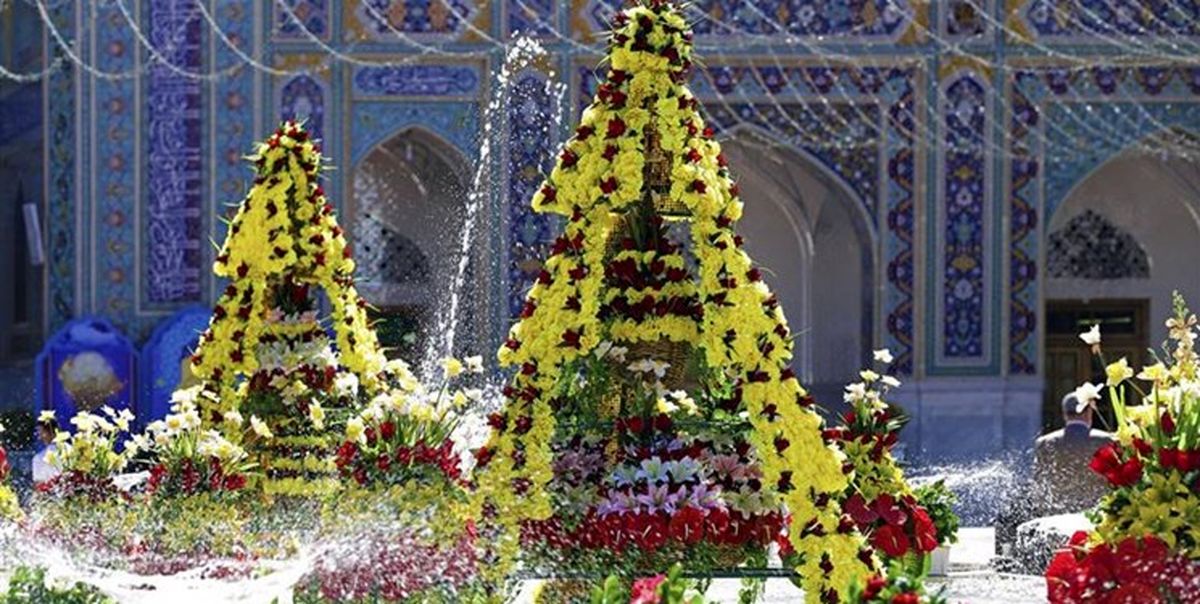 تزئین حرم امام رضا(ع) با ۲۰۰ هزار شاخه گل/ اختصاص ۳ رواق برای استراحت شبانه زائران
