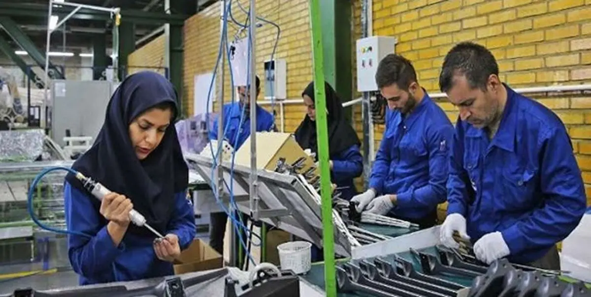 حداقل حقوق کارگران یک میلیون و ۵۱۶ هزار تومان/ افزایش ۱۳ درصد به علاوه ۲۶۱ هزار تومان برای سایر سطوح مزدی+جدول