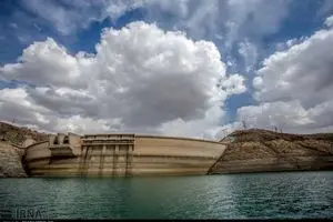 سدهای استان فارس لبریز نشده اند