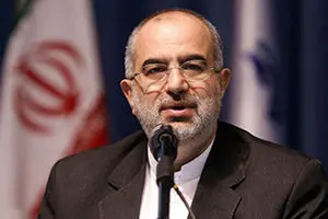 واکنش تند کاربران به توییت حسام‌الدین آشنا +تصاویر