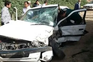 مصدومیت ۷ مسافر به دلیل واژگونی سواری پژو در اراک