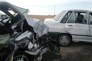 برخورد ٢٠ دستگاه خودرو در محور مشهد با یک کشته/پیش بینی بارش برف و باران و لغزندگی معابر تا پایان هفته