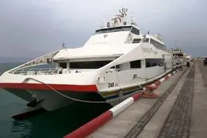 نخستین کشتی پیشرفته گردشگری ایرانی به آب انداخته شد