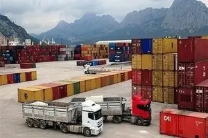 دولت بجای حمایت از تولید، برندهای خارجی را وارد بازار کرد