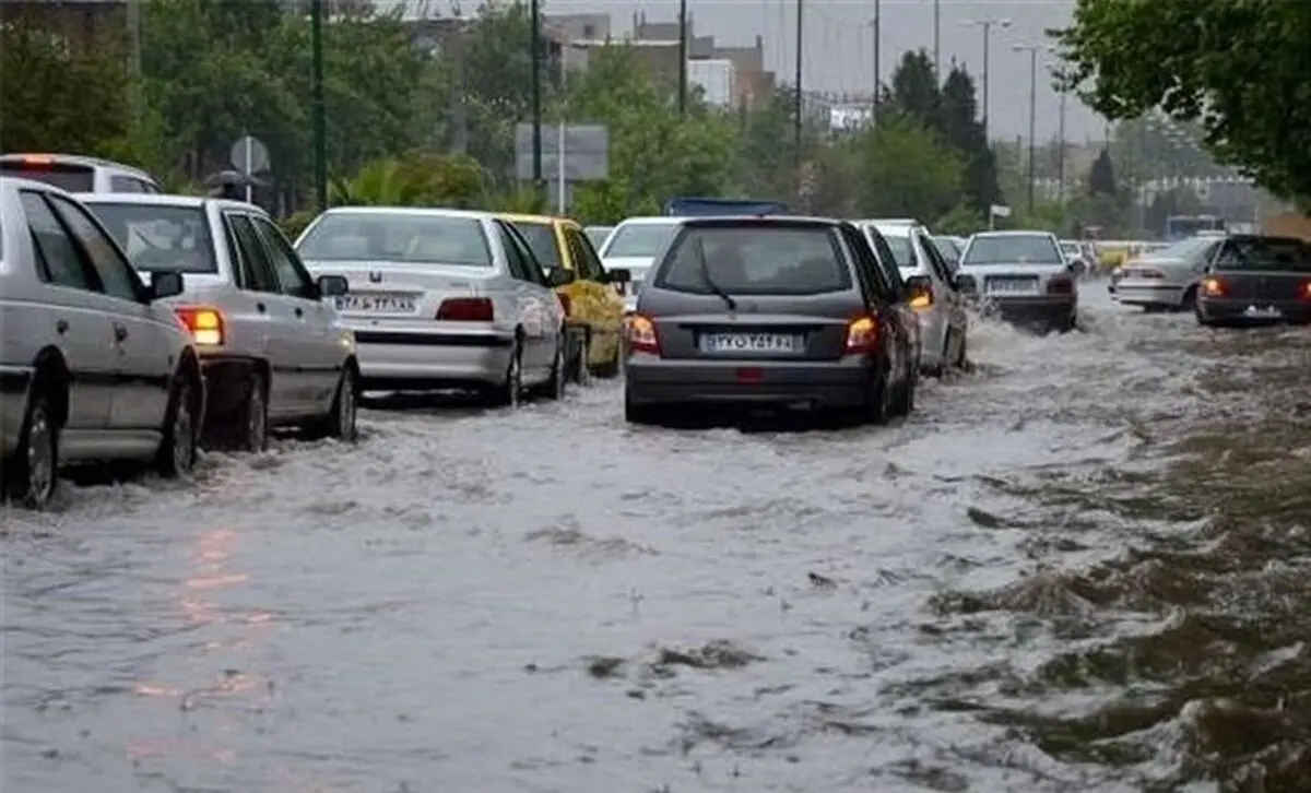 هشدار جمعیت هلال احمر: هموطنان از سفر به مناطق سیلابی پرهیز کنند