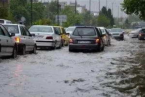 هشدار جمعیت هلال احمر: هموطنان از سفر به مناطق سیلابی پرهیز کنند