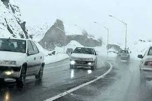 ممنوعیت تردد در ۲۵ محور مواصلاتی کشور به دلیل شرایط نامساعد جوی