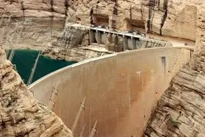 شایعه شکستن سد در استان فارس صحت ندارد