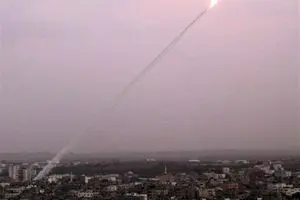 تاکید حماس بر ادامه مقاومت مردم غزه/ رسانه‌های صهیونیستی خبر آتش‌بس را تکذیب کردند