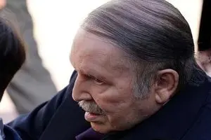 رئیس ستاد مشترک ارتش الجزایر خواستار کناره‌گیری بوتفلیقه شد