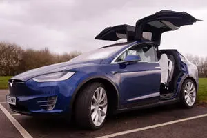 تسلا با همه بدی‌هایش خوب است!