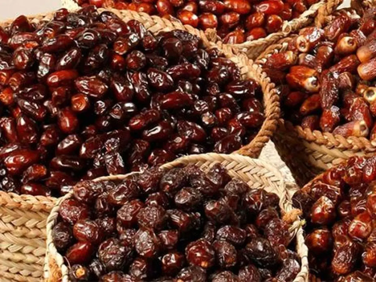 قیمت خرما ۳ برابر نرخ واقعی است/ قیمت هر کیلو خرما ۳۰ هزار تومان