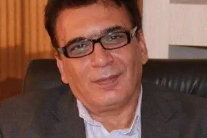 چه عواملی سبب کاهش ارزش پول ملی شده است؟
