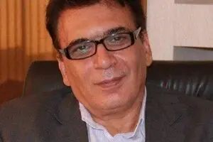 چه عواملی سبب کاهش ارزش پول ملی شده است؟