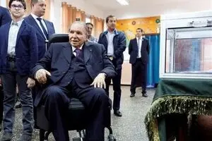حزب حاکم الجزایر درصدد تعیین جایگزین برای 