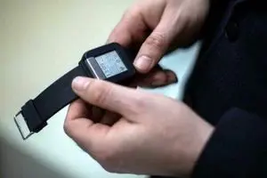 مچ بندی که بی نظمی قلب را هشدار می دهد