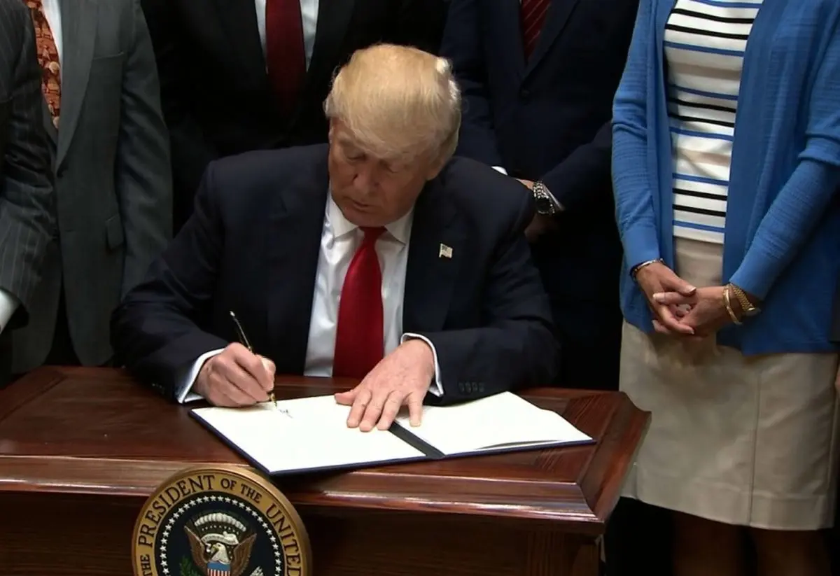 دستور اجرایی ترامپ درباره حفاری در اقیانوس منجمد شمالی غیرقانونی است