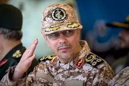 حضور سرلشکر باقری در مناطق سیل‌زده گلستان