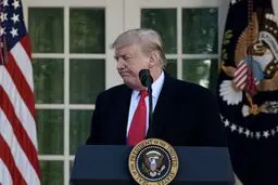 خروج آمریکا از توافق های بین المللی به امنیت اروپا لطمه می زند