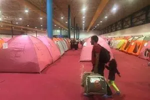 محل اسکان اضطراری سیل‌زدگان آق‌قلا + عکس