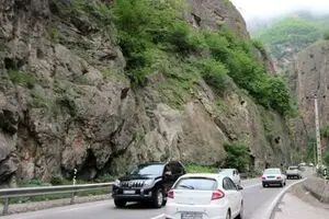 محدودیت تردد در محورهای کندوان و هراز لغو شد