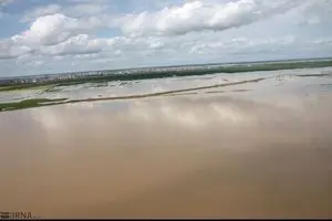 سرعت تخلیه سیلاب گمیشان به سمت دریا بیشتر شد