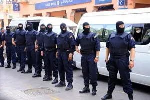 حمله فردی ناشناس به خودرو حامل پادشاه مغرب