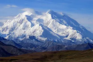 ماجرای کشف هرم غول‌پیکر در زیر آلاسکا/آیا دولت آمریکا در تلاش برای مخفی نگه داشتن این هرم است؟